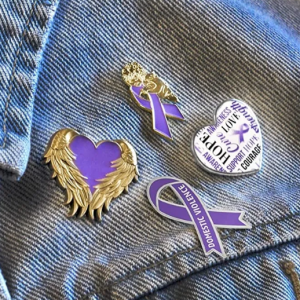 Ensemble de pin's « Hope & Strength » (Espoir et force) – Collection de 4 rubans violets