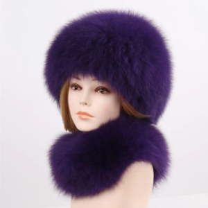 Ensemble chapeau et écharpe en fourrure
